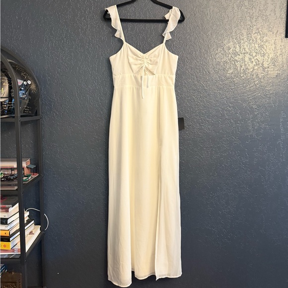 NWT Lulu’s The Way To Love White Ruffled Maxi Dress - Picture 1 of 5